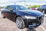 Used 2018 Volvo S90 T5 Momentum w/ Convenience Package image 4