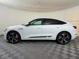 Certified 2022 Audi e-tron Premium Plus w/ Premium Plus Package image 2