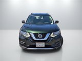 Used 2018 Nissan Rogue SV image 3