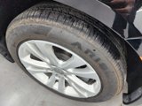 Used 2016 Chrysler 200 Limited image 3