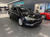 Used 2015 Chrysler 200 Limited image 3