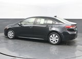 Used 2020 Toyota Corolla LE image 5