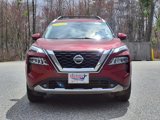 Used 2021 Nissan Rogue Platinum image 2