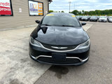 Used 2016 Chrysler 200 Limited Platinum w/ Comfort & Convenience Group image 2