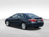 Used 2017 Toyota Camry LE image 3
