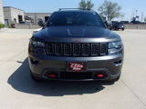 Used 2017 Jeep Grand Cherokee Trailhawk image 3