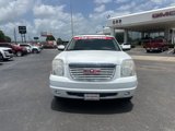 Used 2008 GMC Yukon XL SLT image 2