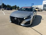 Used 2024 Nissan Altima 2.5 SV image 3