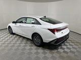 Used 2024 Hyundai Elantra SEL image 5