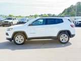 Certified 2025 Jeep Compass Latitude image 6
