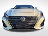 Used 2024 Nissan Altima 2.5 SV w/ SV Premium Package image 2