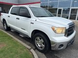 Used 2010 Toyota Tundra 4x4 CrewMax image 2