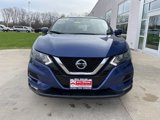 Used 2022 Nissan Rogue Sport SV image 3