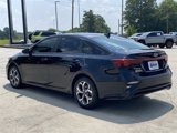 Used 2021 Kia Forte LXS image 3