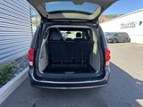 Used 2017 Dodge Grand Caravan SXT image 4