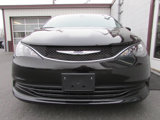 Used 2020 Chrysler Voyager Lxi image 3