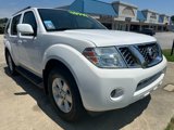 Used 2012 Nissan Pathfinder SV image 2