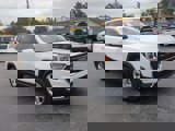 Used 2023 GMC Terrain SLE w/ Driver Convenience Package image 3