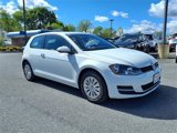 Used 2015 Volkswagen Golf Launch Edition image 3