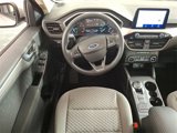 Used 2020 Ford Escape SE image 2