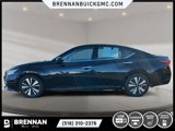 Used 2019 Nissan Altima 2.5 SV image 2