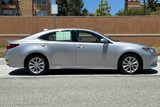 Used 2015 Lexus ES 300h image 3