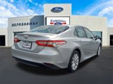 Used 2018 Toyota Camry LE image 6