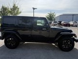 Used 2017 Jeep Wrangler Unlimited Sahara image 5