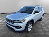 New 2025 Jeep Compass Latitude image 2