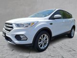 Used 2017 Ford Escape SE image 3