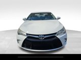 Used 2017 Toyota Camry SE image 3
