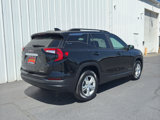 Used 2022 GMC Terrain SLE w/ Driver Convenience Package image 3