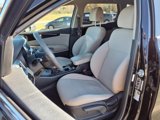 Used 2019 Kia Sorento LX image 3