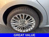 Used 2018 Toyota Avalon image 2