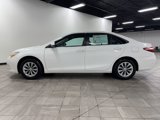 Used 2016 Toyota Camry LE image 4