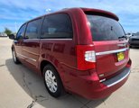 Used 2014 Chrysler Town & Country Touring image 6