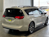 Used 2017 Chrysler Pacifica Limited w/ UConnect Theater Package image 3