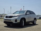 Used 2015 Kia Sorento LX image 4
