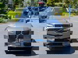 Used 2020 Volvo XC90 T6 Momentum image 2