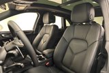 Used 2024 Porsche Macan image 5