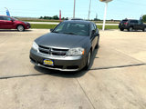 Used 2013 Dodge Avenger SE image 4