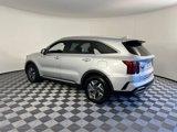 Used 2021 Kia Sorento S image 6