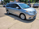 Used 2014 Toyota Sienna XLE image 3