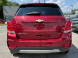 Used 2018 Chevrolet Trax LT w/ LT Convenience Package image 4