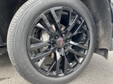 Used 2021 GMC Yukon SLT w/ SLT Premium Package image 2