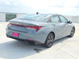 Used 2022 Hyundai Elantra SEL w/ Preferred Accessory Package image 4