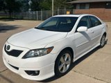 Used 2011 Toyota Camry LE image 2
