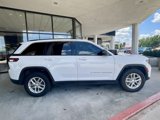 Used 2024 Jeep Grand Cherokee Laredo X image 5