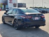 Used 2018 Toyota Camry XSE image 4