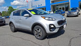 Used 2022 Kia Sportage LX image 2